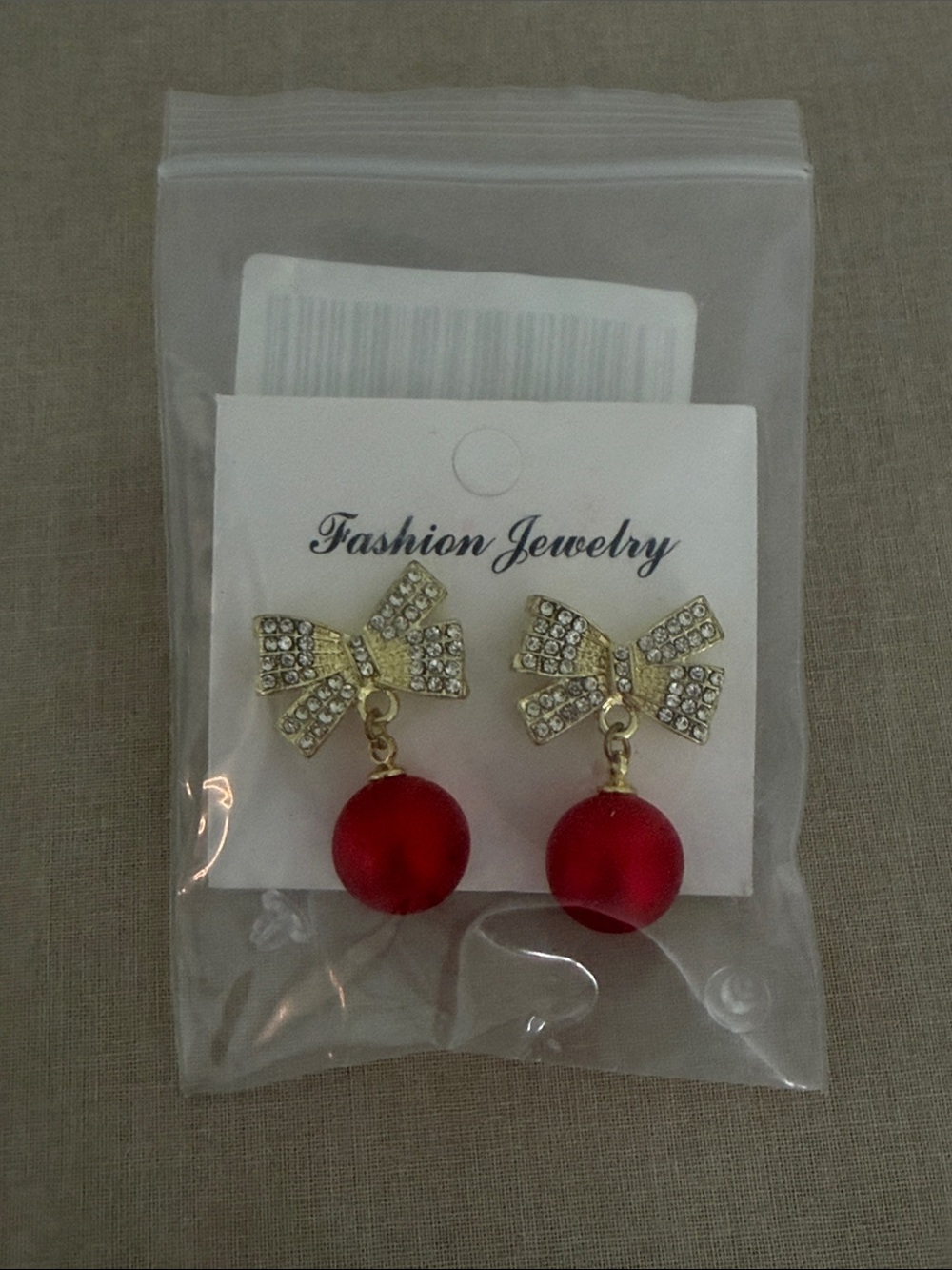 Bow Red Pearl Earrings - New